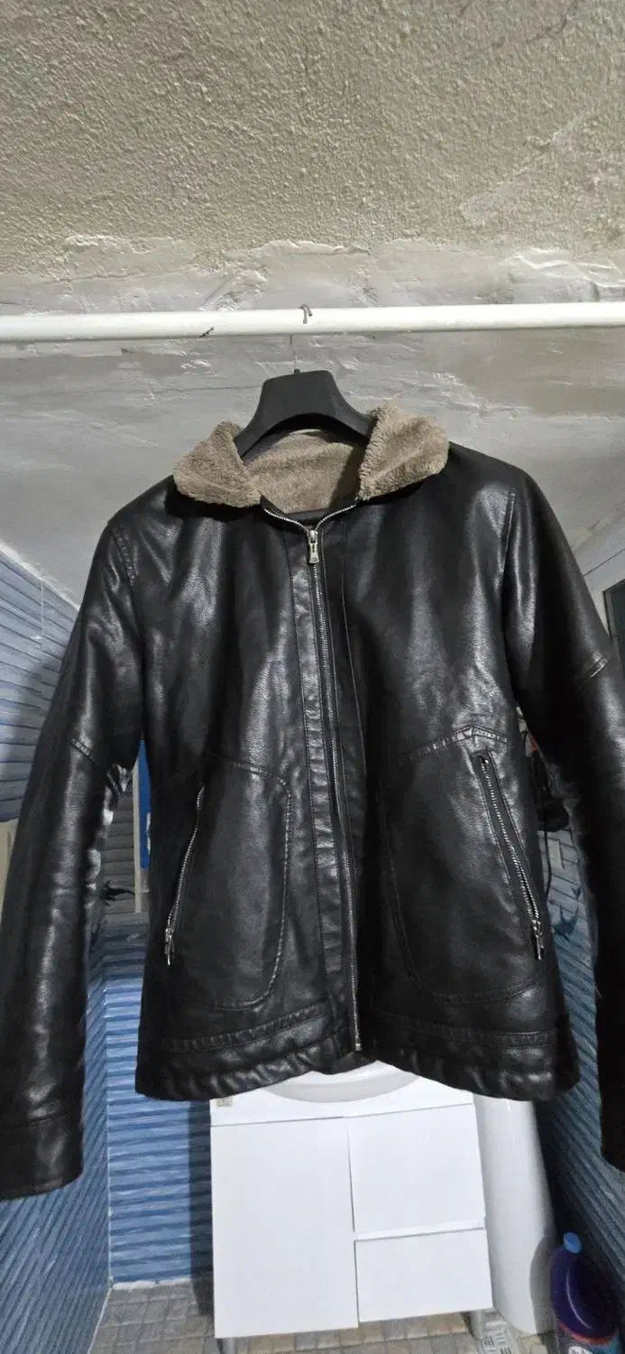 کت  چرم سالم در حد نو|لباس|تربت‌حیدریه, کاشانی|دیوار