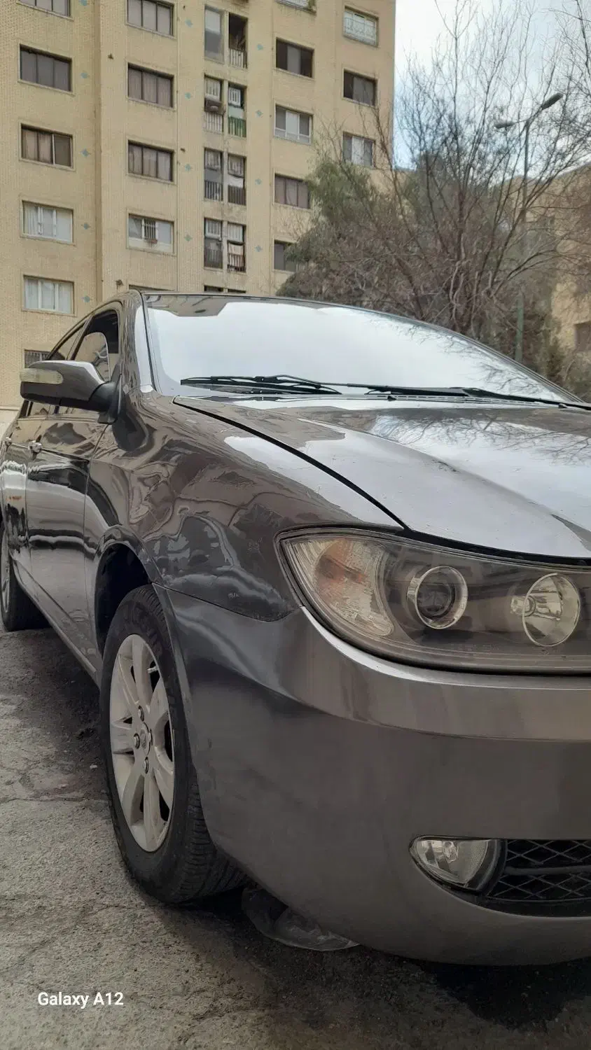 لیفان ۶۲۰ ۱۸۰۰|خودرو سواری و وانت|تهران, بروجردی|دیوار