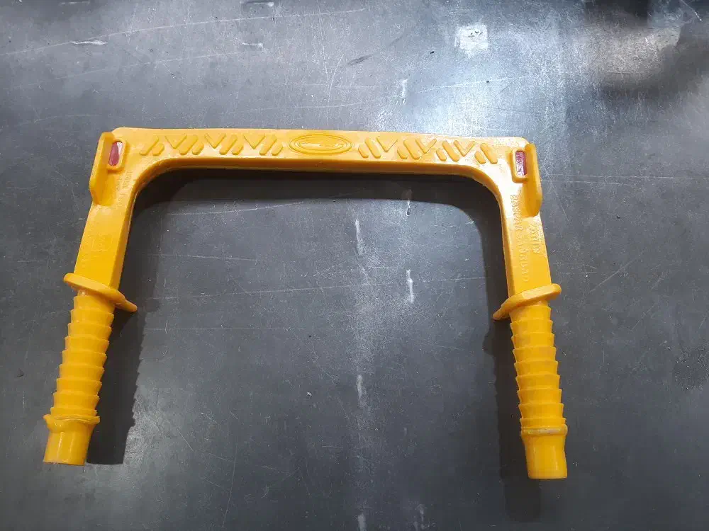 پله پیش ساخته هسته فولادی روکش پلی پروپیلن|مصالح و تجهیزات ساختمان|کرج, شهرک صنعتی بهارستان فاز ۲|دیوار