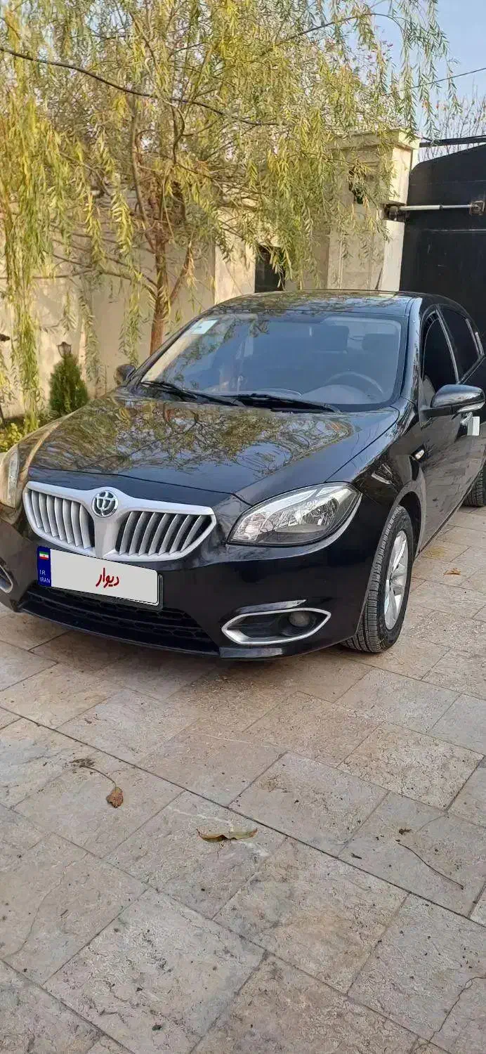 برلیانس اتومات ۳۲۰ مدل ۹۵ بدون نقطه در حد صفر|خودرو سواری و وانت|مشهد, شهرک امام هادی (شهرک غرب)|دیوار