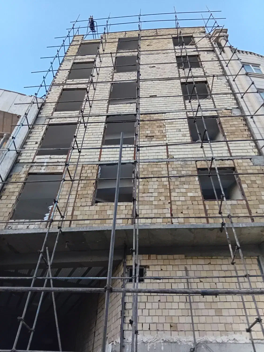 داربست فلزی تک بانازل ترین قیمت وبهترین کیفیت|خدمات پیشه و مهارت|الوند, |دیوار