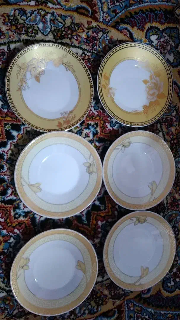 تعدادی نعلبکی برای فروش|ظروف سرو و پذیرایی|مسجد سلیمان, |دیوار