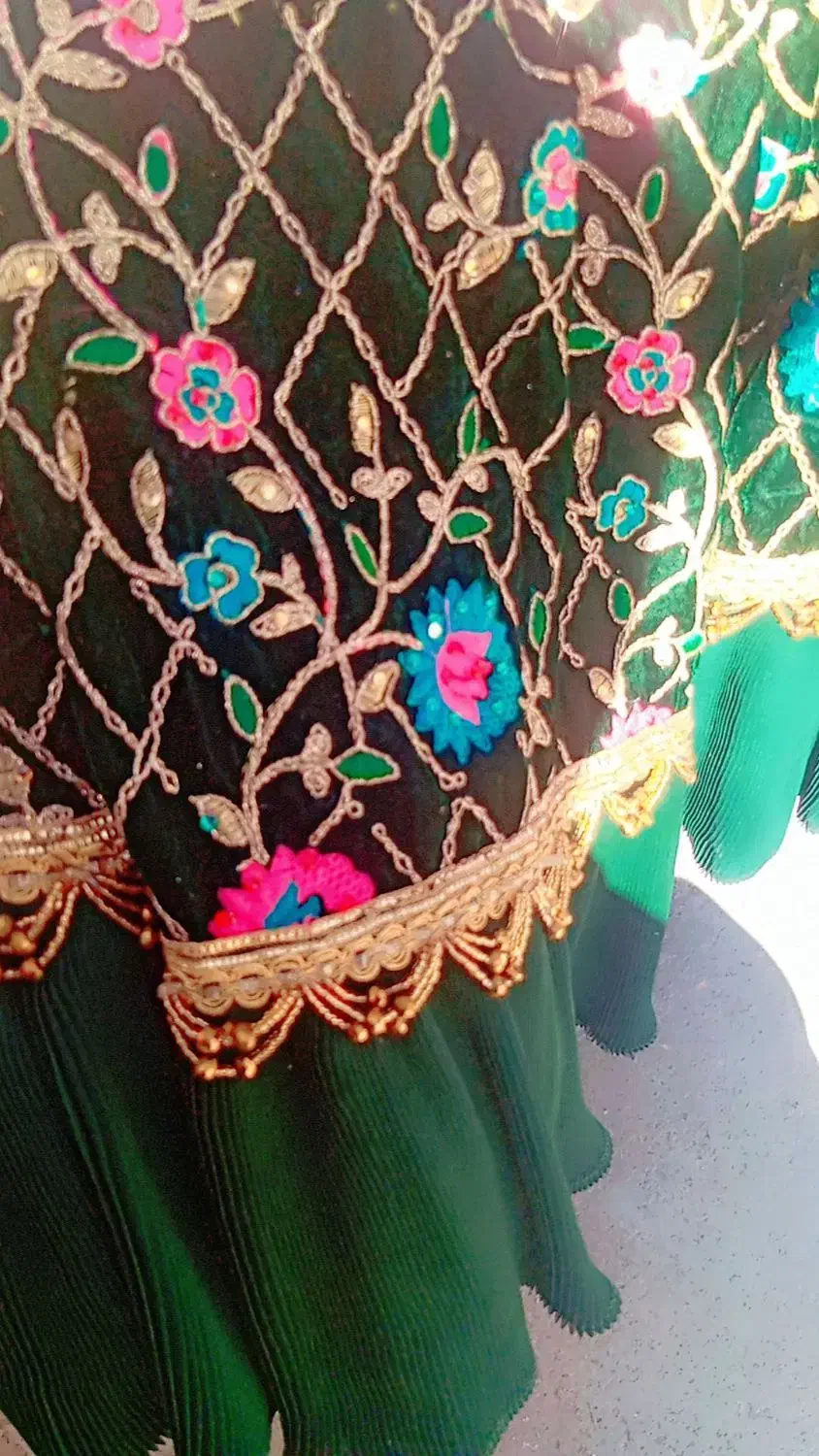 لباس محلی نو در حد یه عکس فقط پوشید|لباس|یاسوج, |دیوار