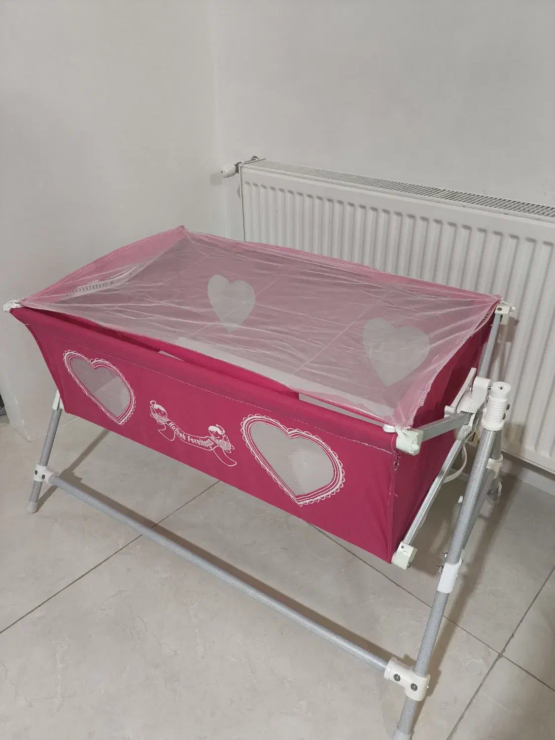 گهواره نوزاد نو نو|تخت و صندلی بچه|گنبد کاووس, |دیوار