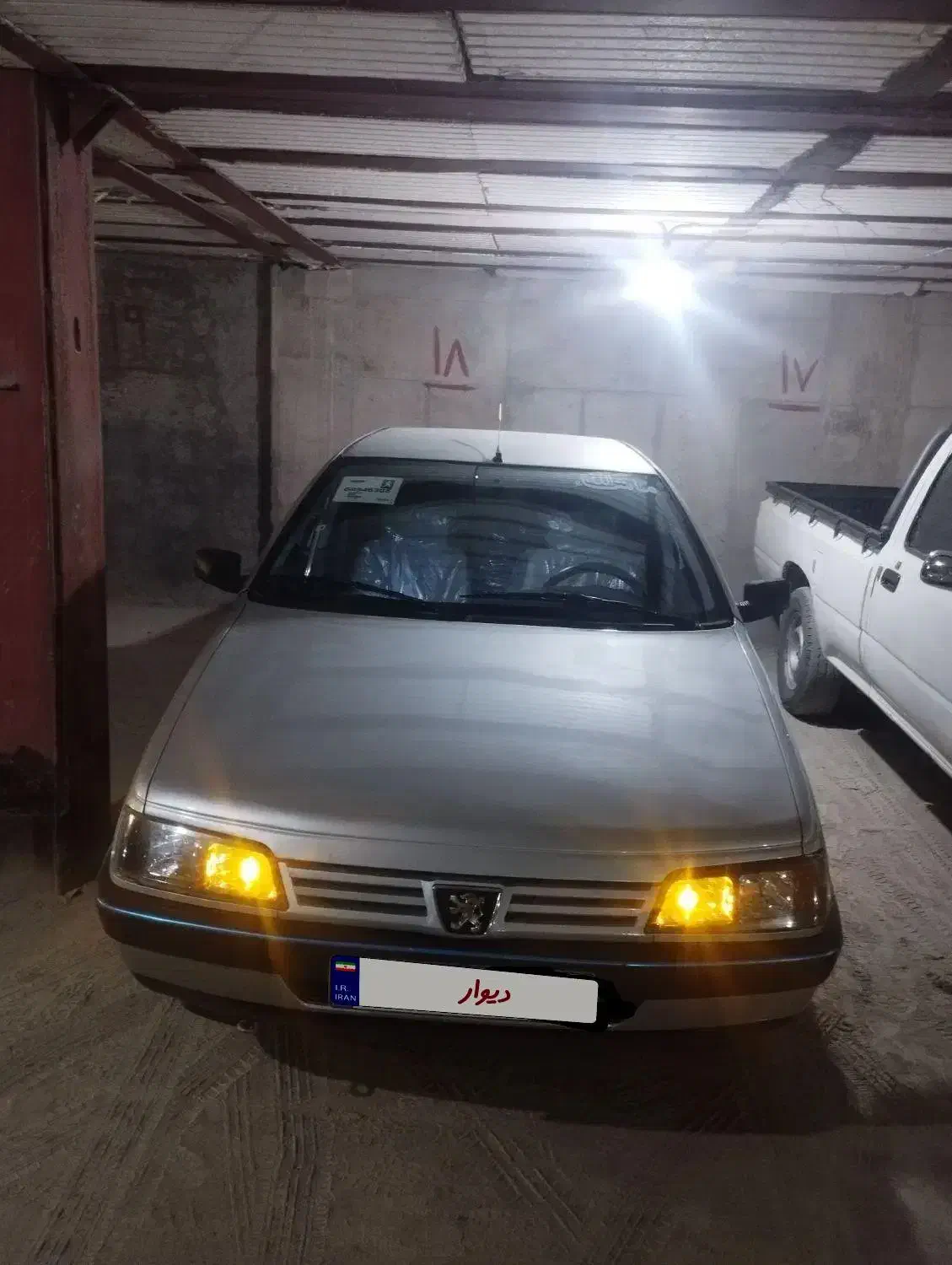 پژو 405|خودرو سواری و وانت|زاهدان, |دیوار