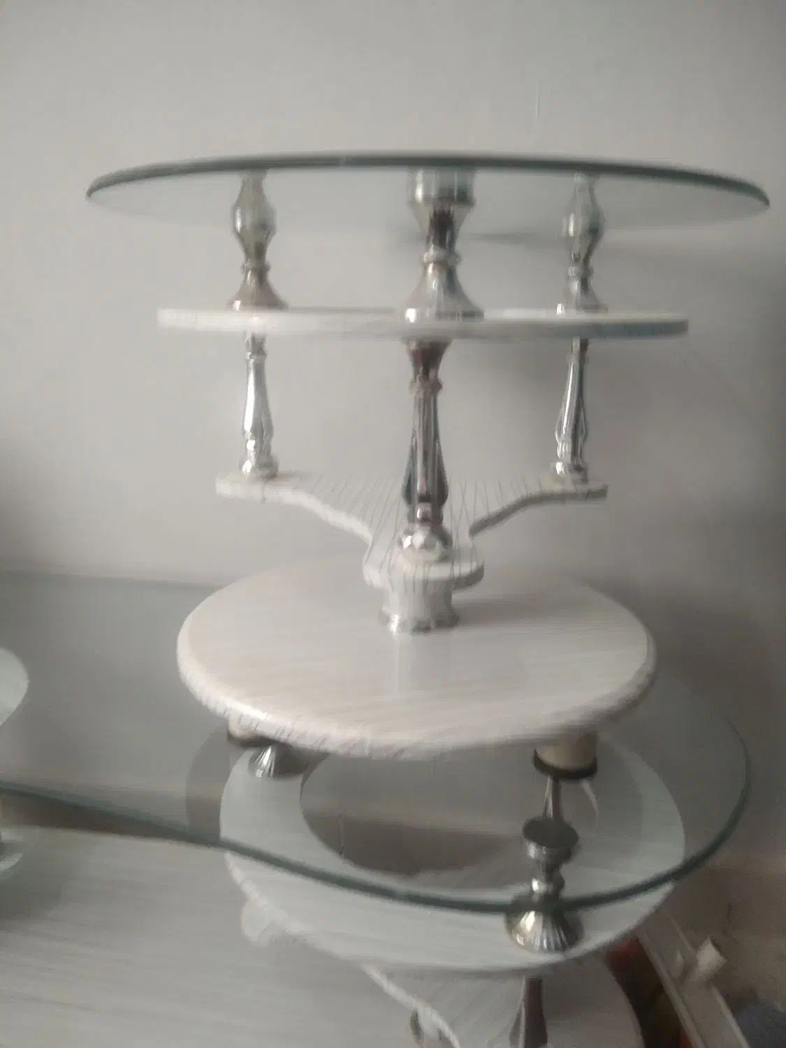 میز جلو مبلی ومیز تلفن تمیز وشیک|مبلمان خانگی و میز عسلی|آذرشهر, |دیوار