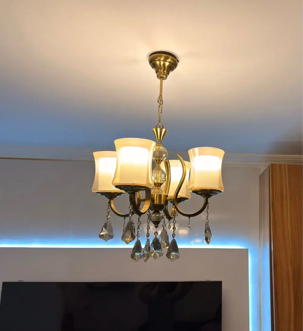 لوستر پذیرایی و اتاق خواب|لوستر و چراغ آویز|همدان, |دیوار