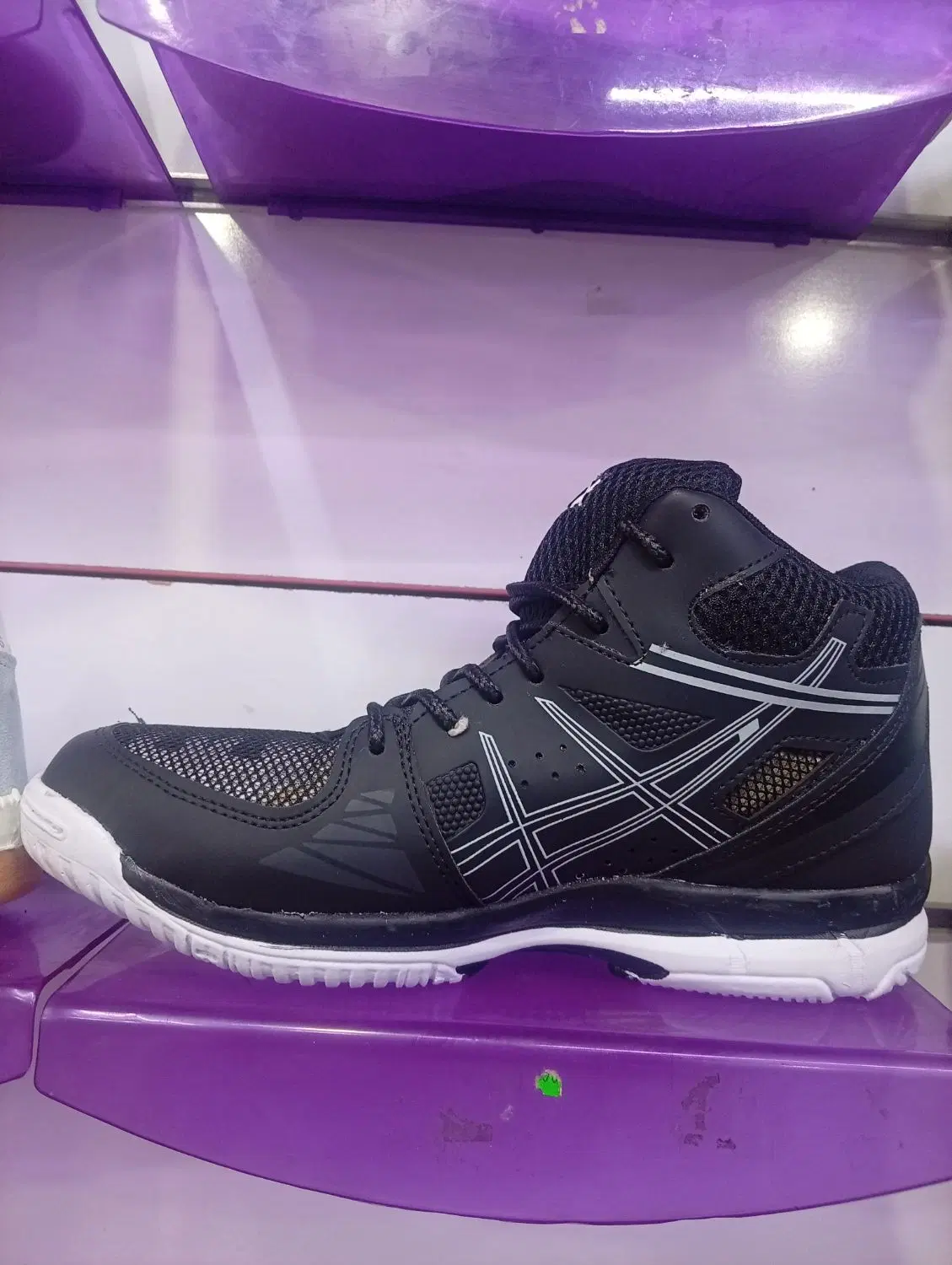 کفش Asics|تجهیزات ورزشی|اهواز, کوی باهنر|دیوار