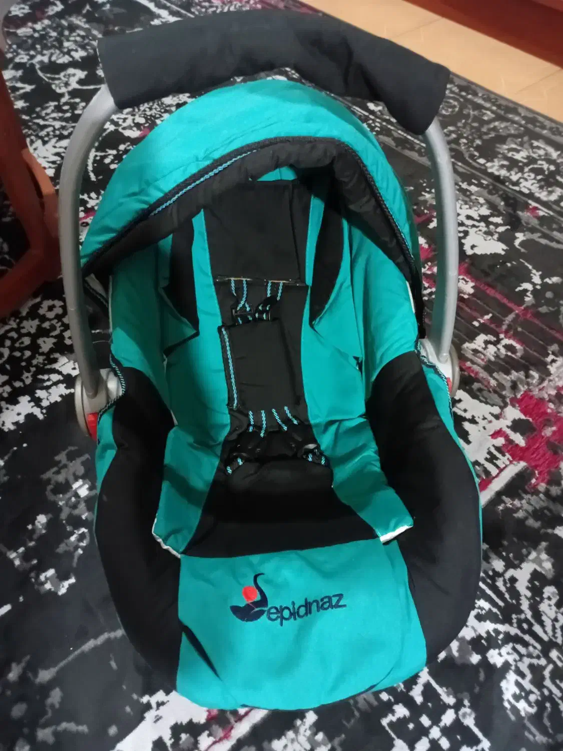 کریر|کالسکه و لوازم جانبی|کوراییم, |دیوار