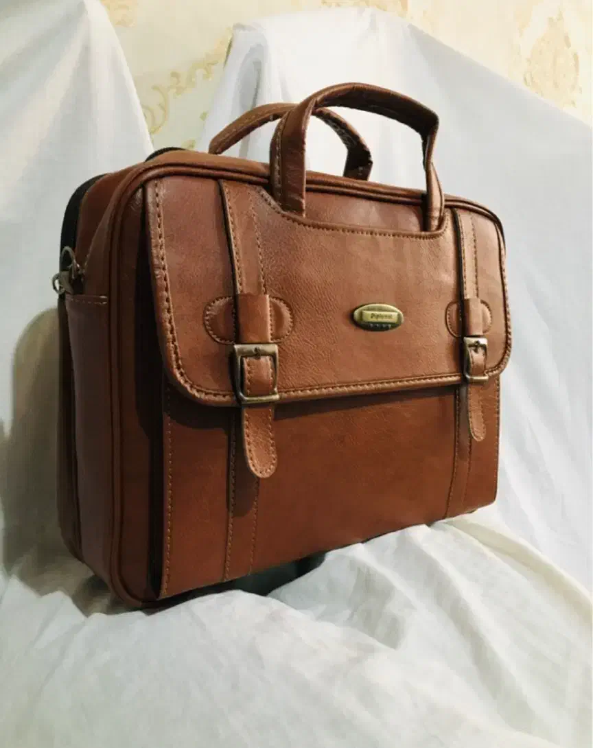 کیف اداری کارمندی مهندسی و دانشجویی درجه یک|کیف، کفش، کمربند|تبریز, |دیوار