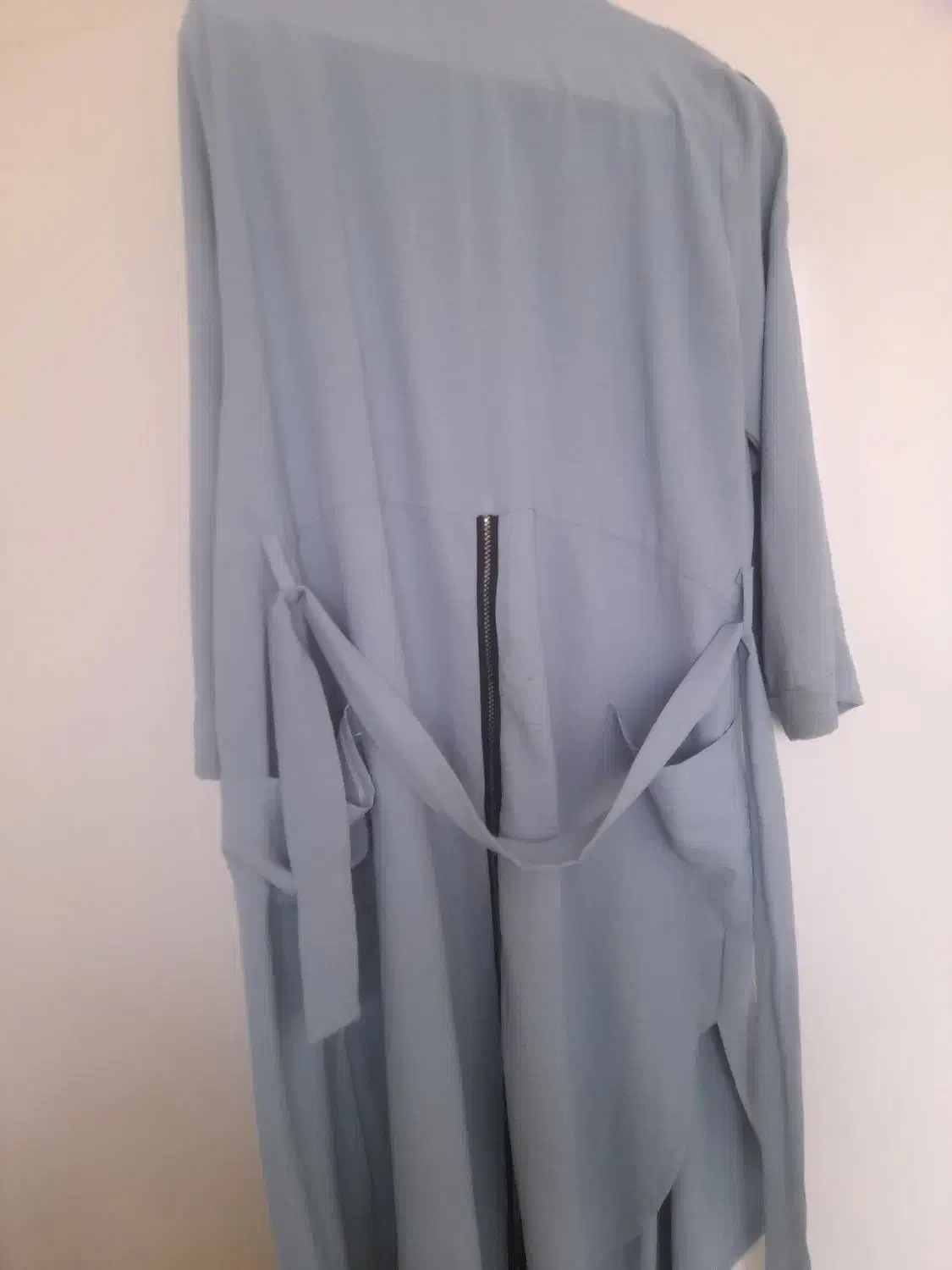 مانتو|لباس|گلبهار, نوبهار|دیوار