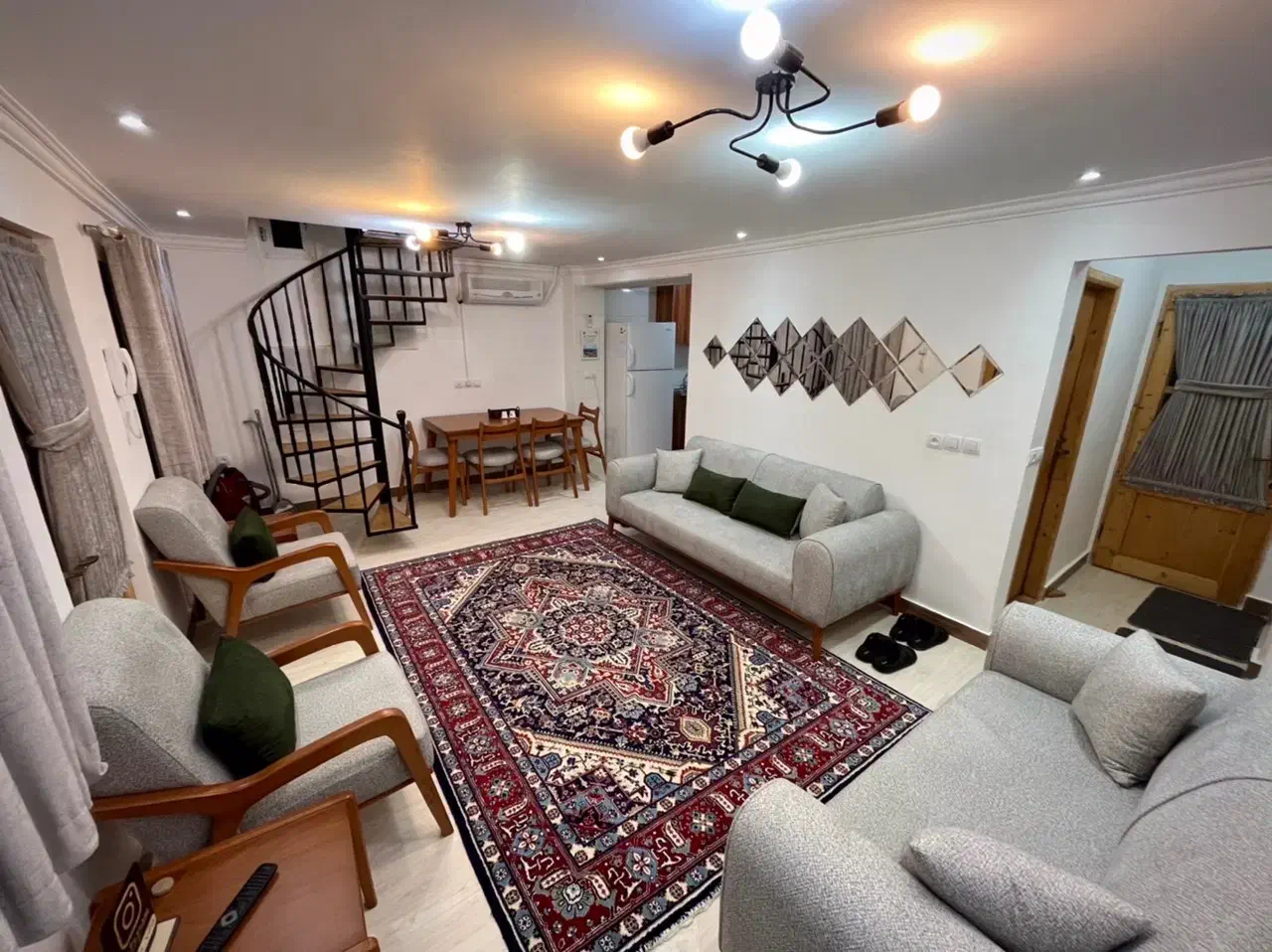 اجاره مستقیم ویلا دوبلکس جنگلی روجا(دربستی)|اجارهٔ کوتاه‌مدت ویلا و باغ|بهشهر, |دیوار