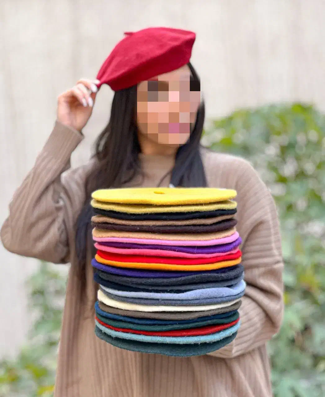 کلاه برت فرانسوی|لباس|رشت, توشیبا|دیوار