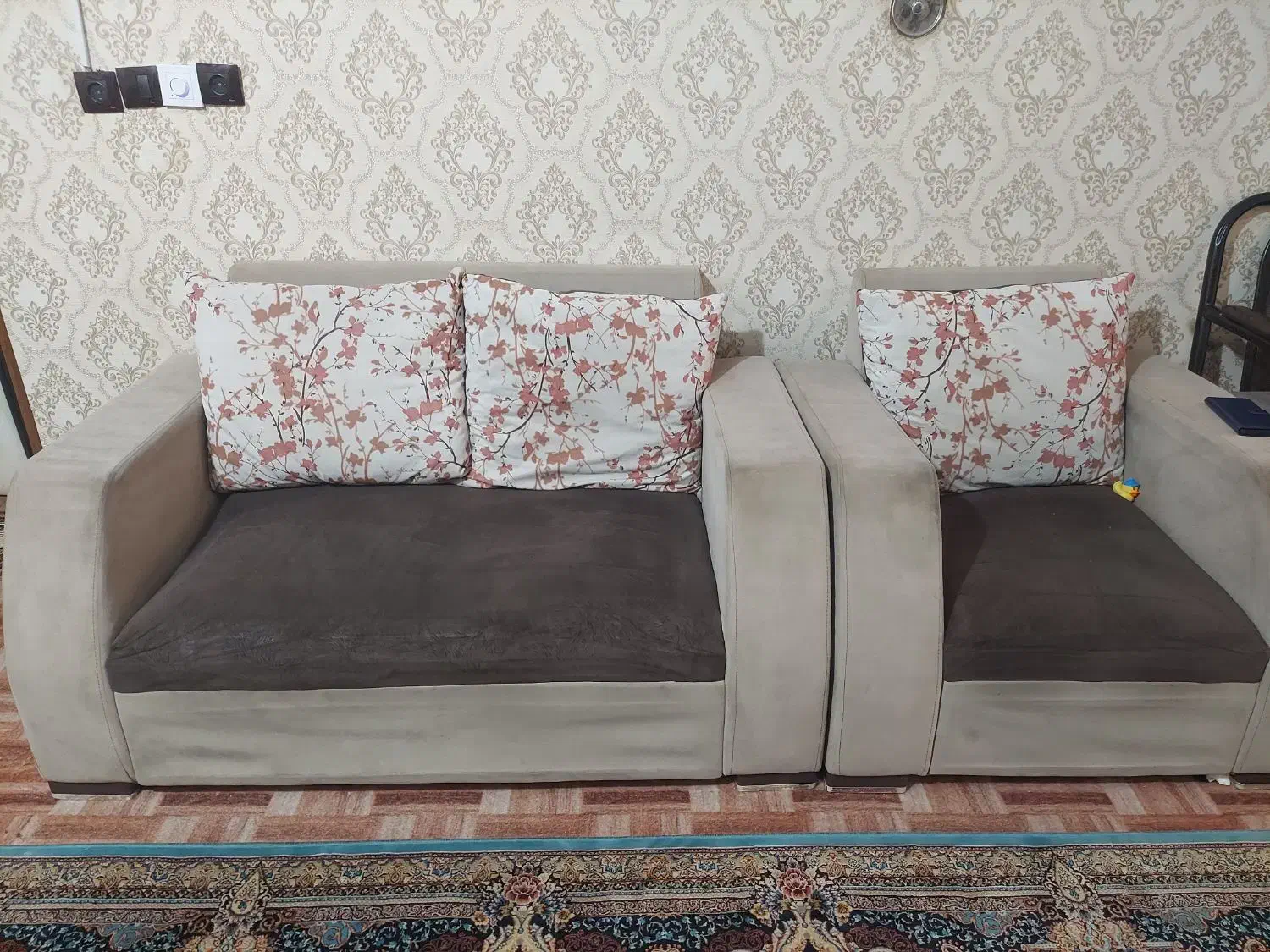 فروش مبل|مبلمان خانگی و میز عسلی|گنبد کاووس, |دیوار