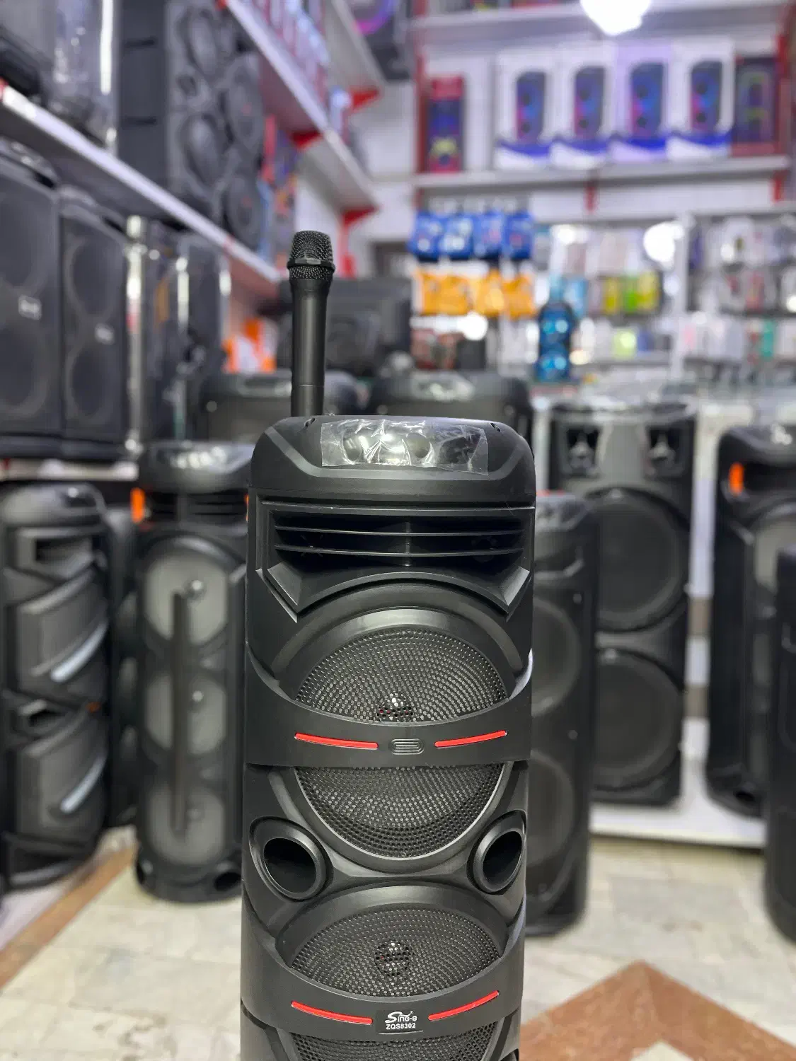 اسپیکر چمدانی مدل ZQS8302|سیستم صوتی خانگی|زنجان, |دیوار