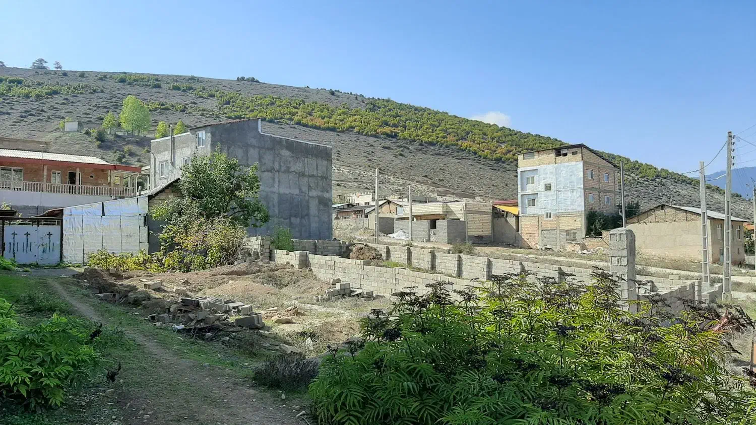 فروش زمین در بافت ۱۵۲متری.دونبش.زیربناپرشده.براصلی|فروش زمین و ملک کلنگی|کیاسر, |دیوار