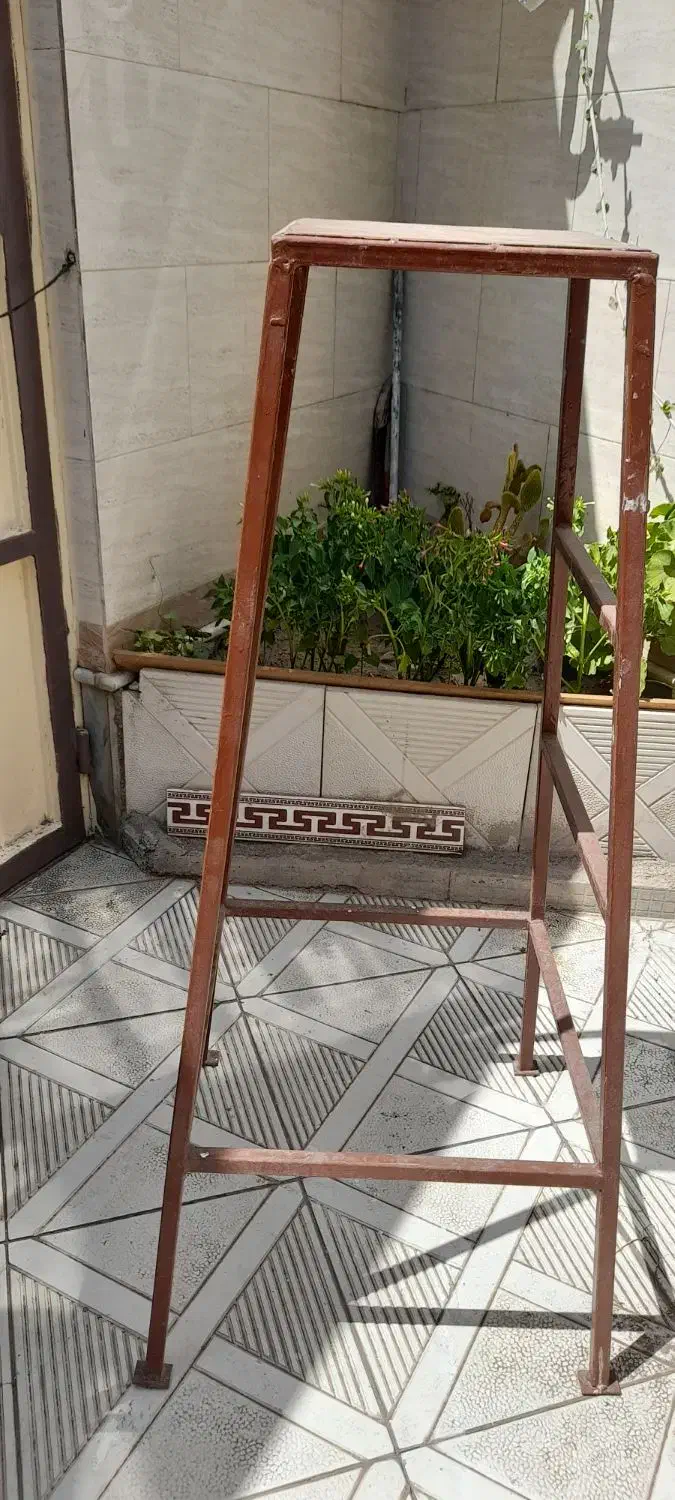 چهار پایه|لوازم حمام|سراب, |دیوار