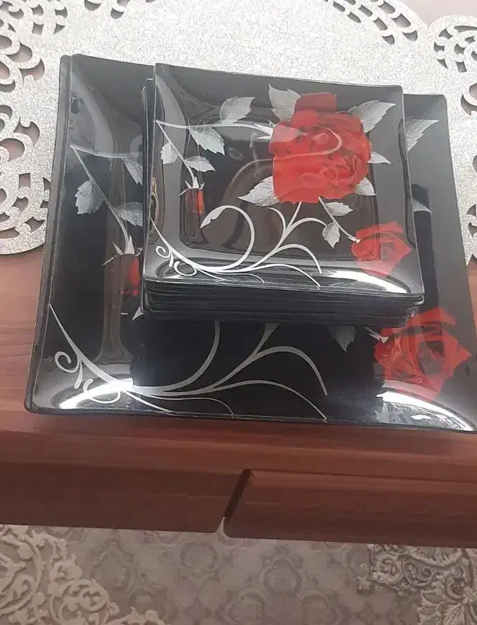 میوه خوری ۱۲تایی|ظروف سرو و پذیرایی|شاهین‌شهر, خانه کارگر|دیوار