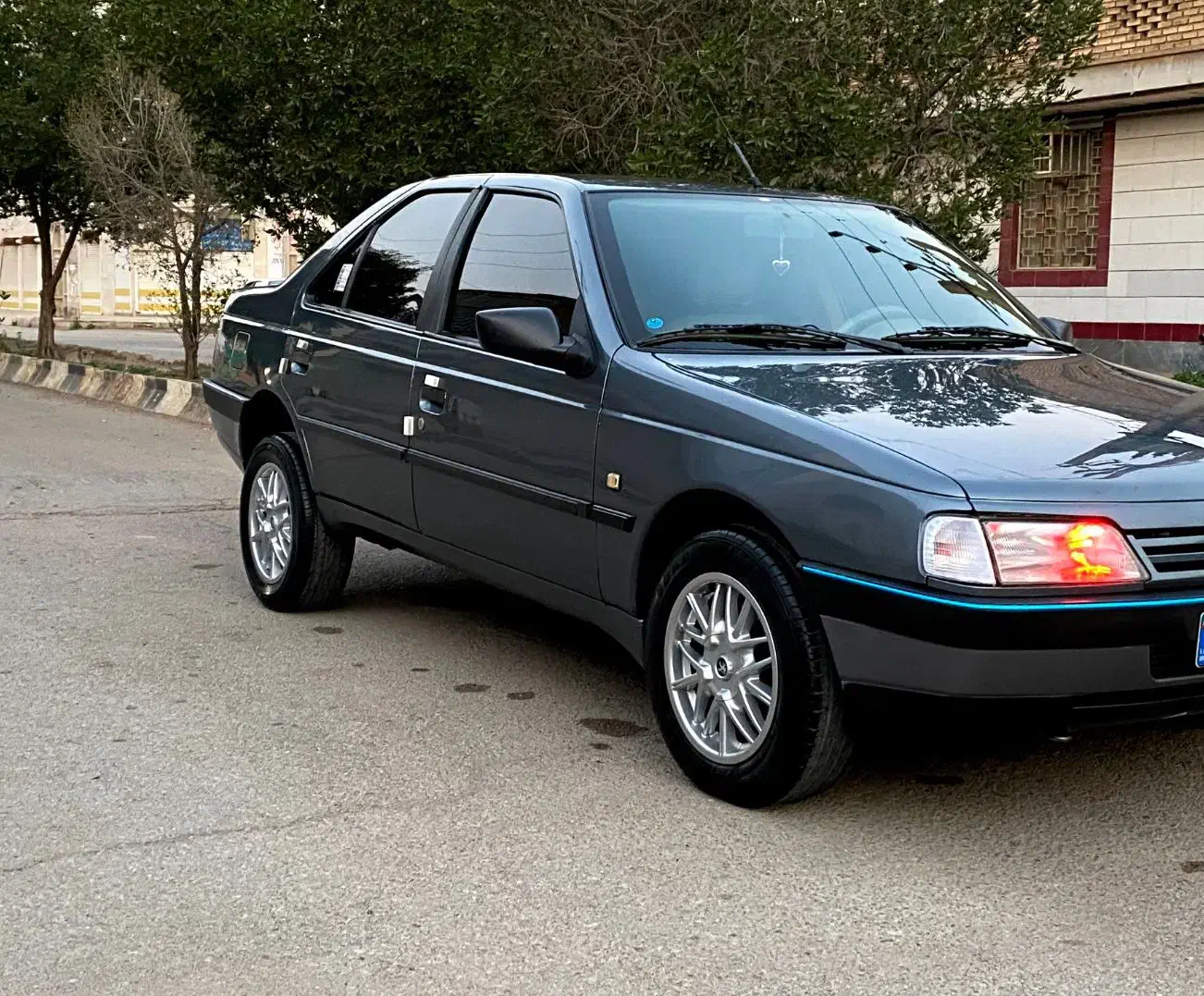 پژو 405دوگانه شرکت مدل 98|خودرو سواری و وانت|دزفول, |دیوار