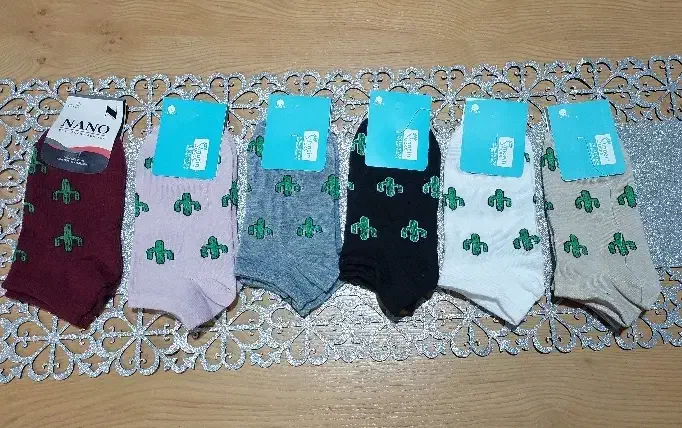 جوراب طرح کاکتوسی|لباس|شاهینشهر, عطار|دیوار