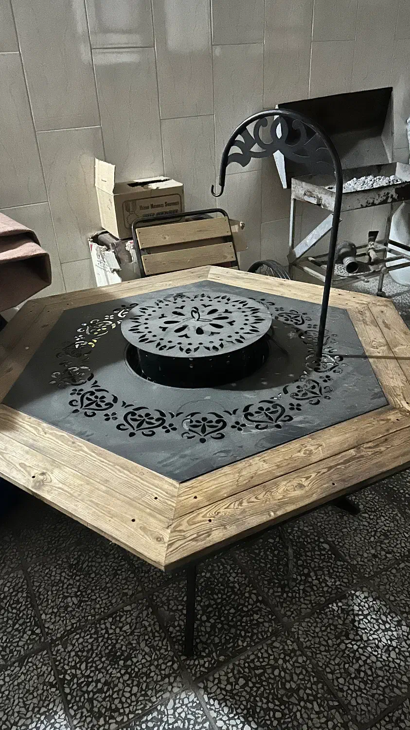 میز وصندلی باغی|مبلمان خانگی و میز عسلی|نجف‌آباد, باغ نو|دیوار