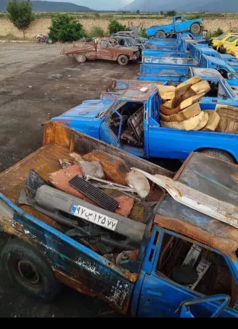 خریدار خودرو فرسوده خاور نیسان مینی بوس سواری|خدمات موتور و ماشین|کرج, محمد آباد|دیوار