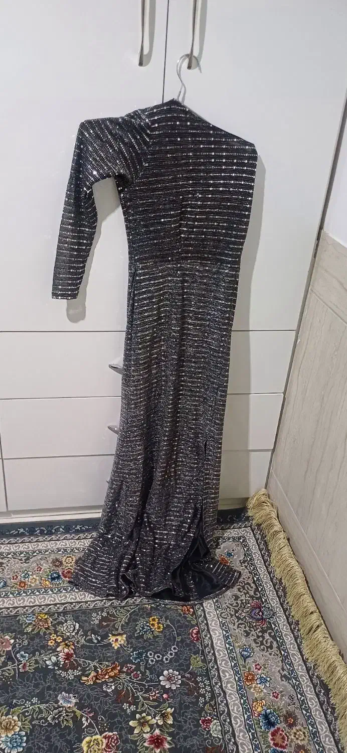 لباس مجلسی|لباس|نیشابور, دهنو|دیوار