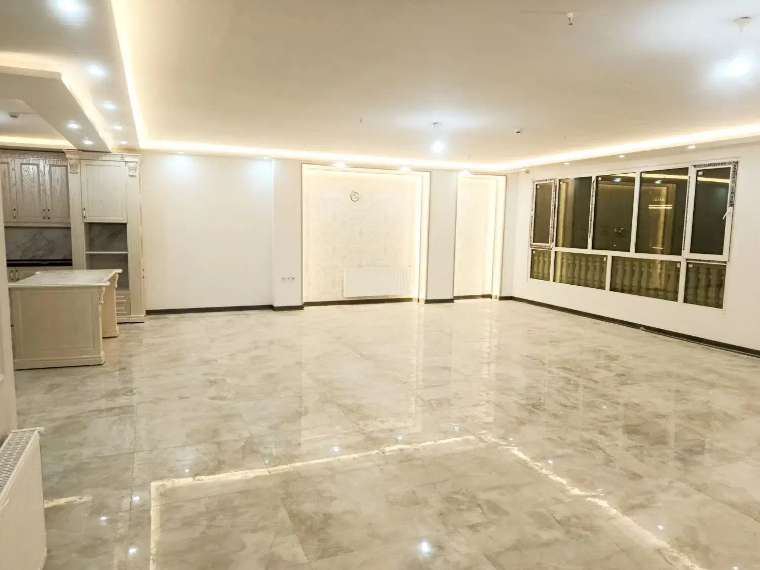 ۱۹۵متر۲کله/غرق نور/صفرسندآماده/لابی مجلل و باشکوه|فروش آپارتمان|مشهد, الهیه|دیوار