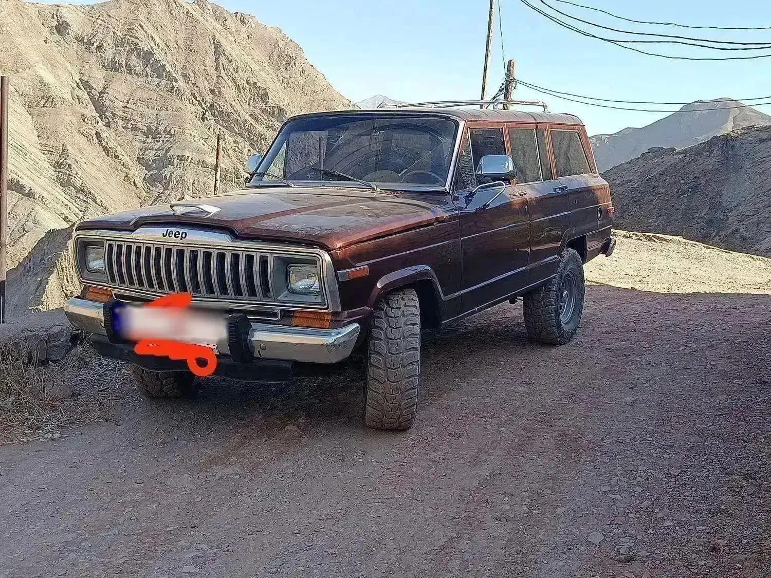 جیپ چروکی چیف هشت سیلندر ضد گلوله|خودرو سواری و وانت|تهران, صادقیه|دیوار