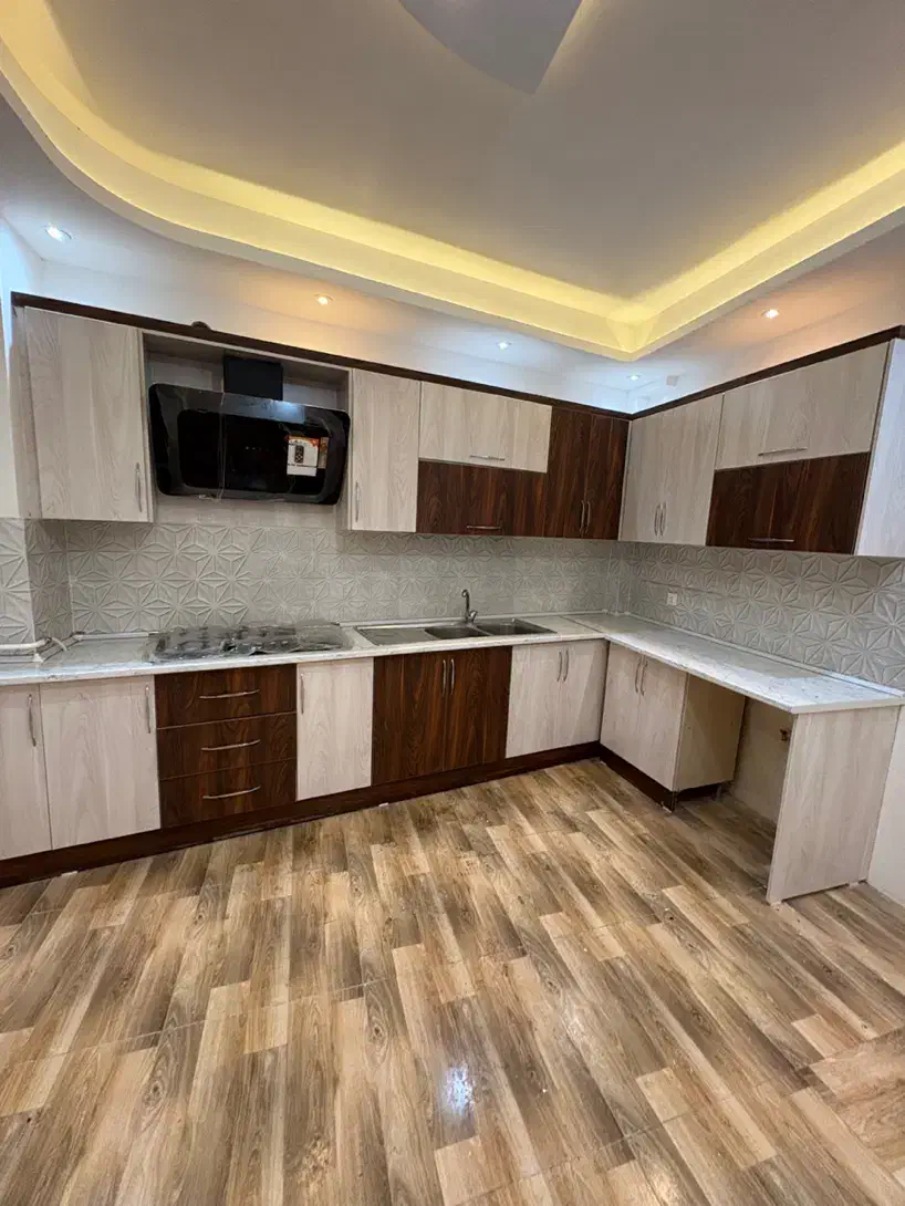 رهن کامل آپارتمان ۱۰۰ متری خیابان جعفری|اجارهٔ آپارتمان|صومعهسرا, |دیوار