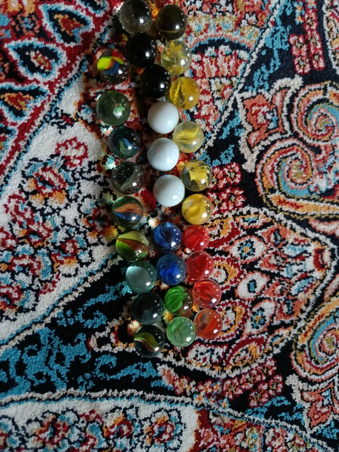 تیله وعکس بازی|اسباب‌‌بازی|اشنویه, |دیوار