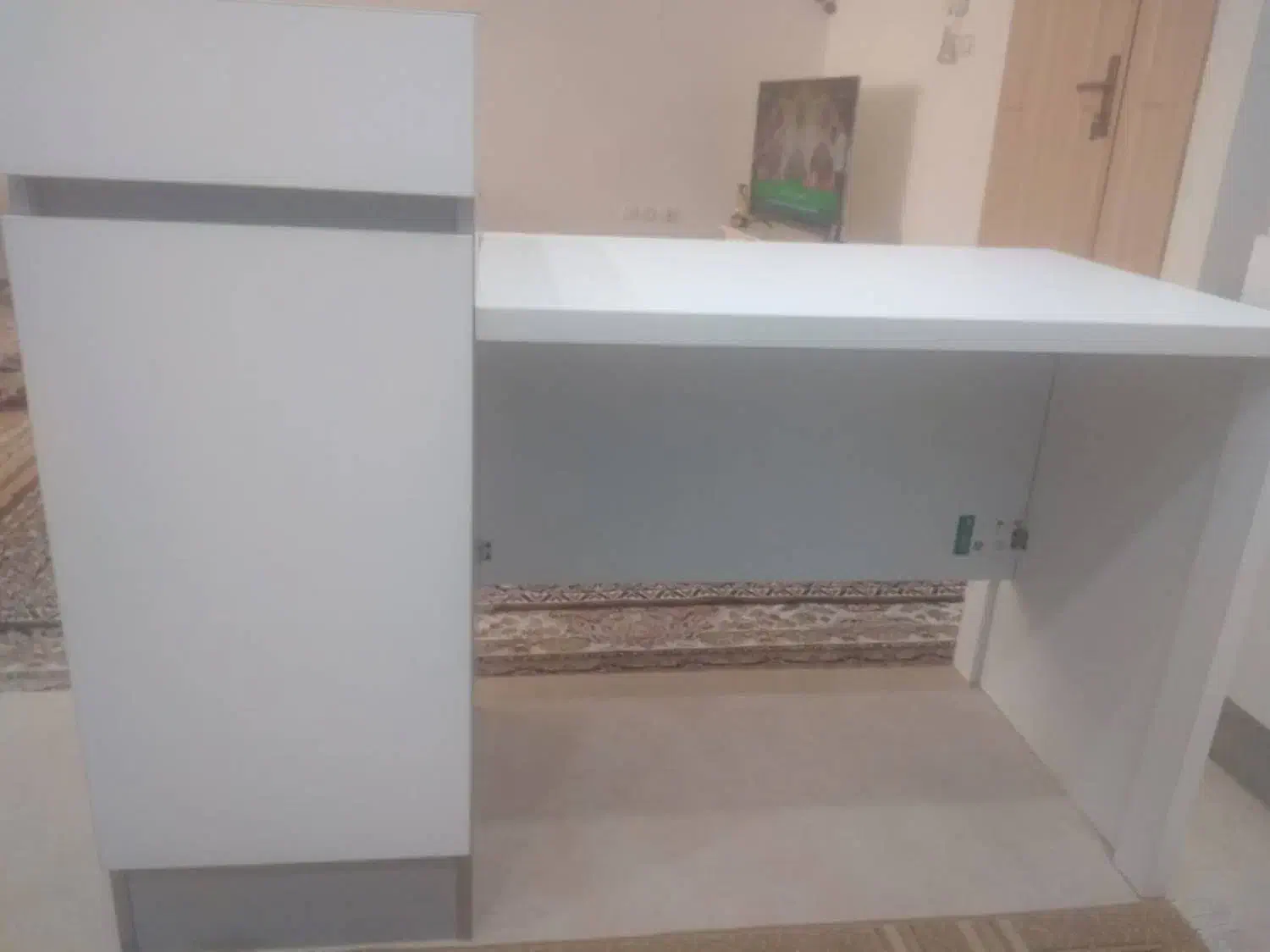 میز تحریر|جاکفشی، کمد، دراور|خرمآباد, |دیوار