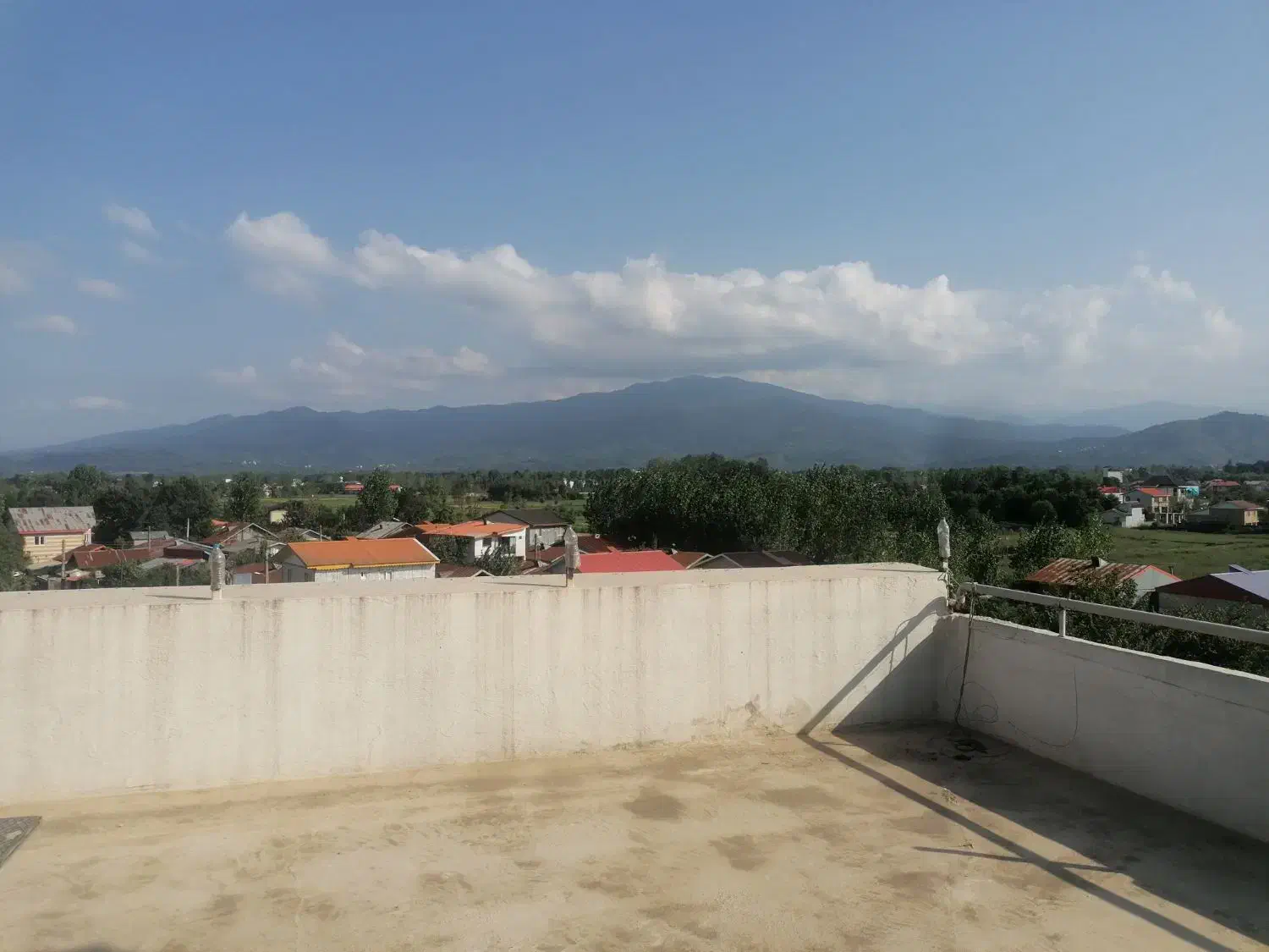 دو واحد 200متری به همراه بام 200متری اختصاصی|فروش آپارتمان|سیاهکل, |دیوار