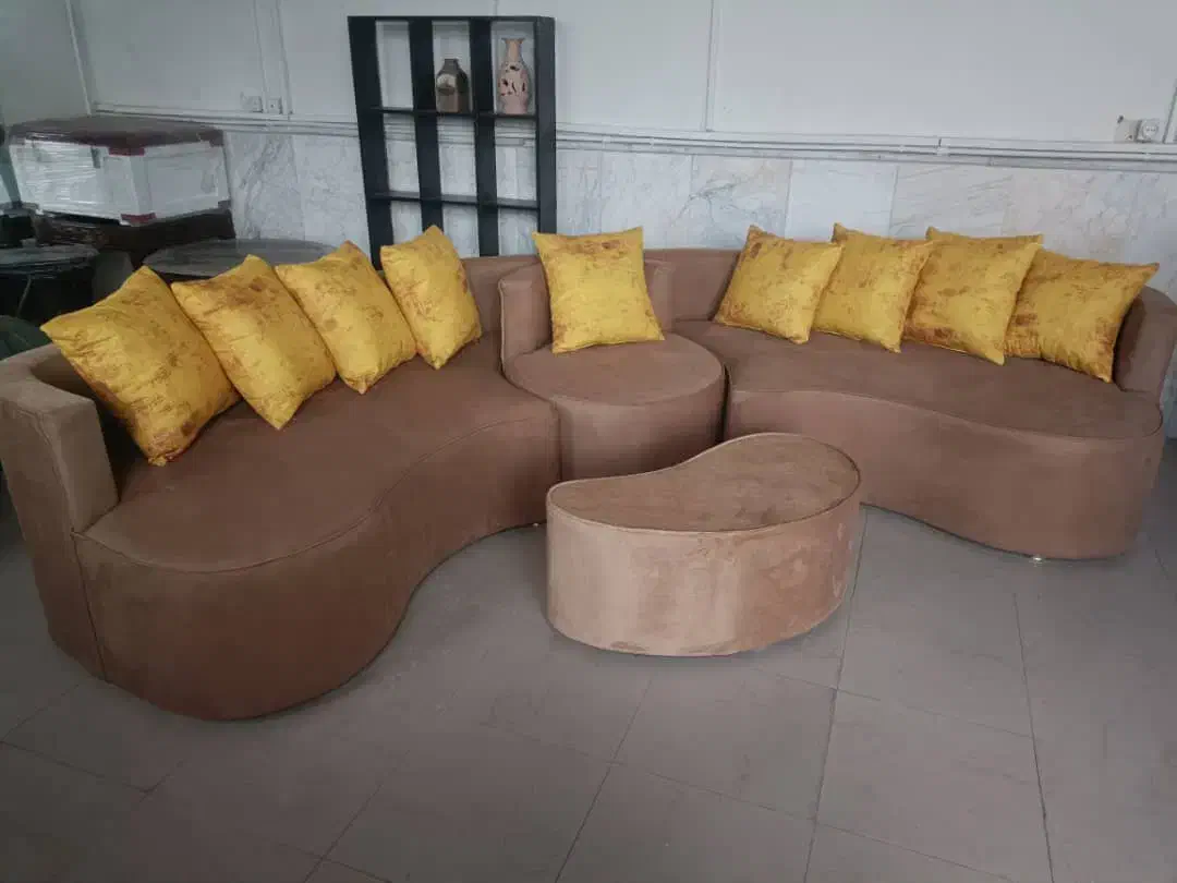 مبل ال جمعو جور|مبلمان خانگی و میز عسلی|بومهن, |دیوار