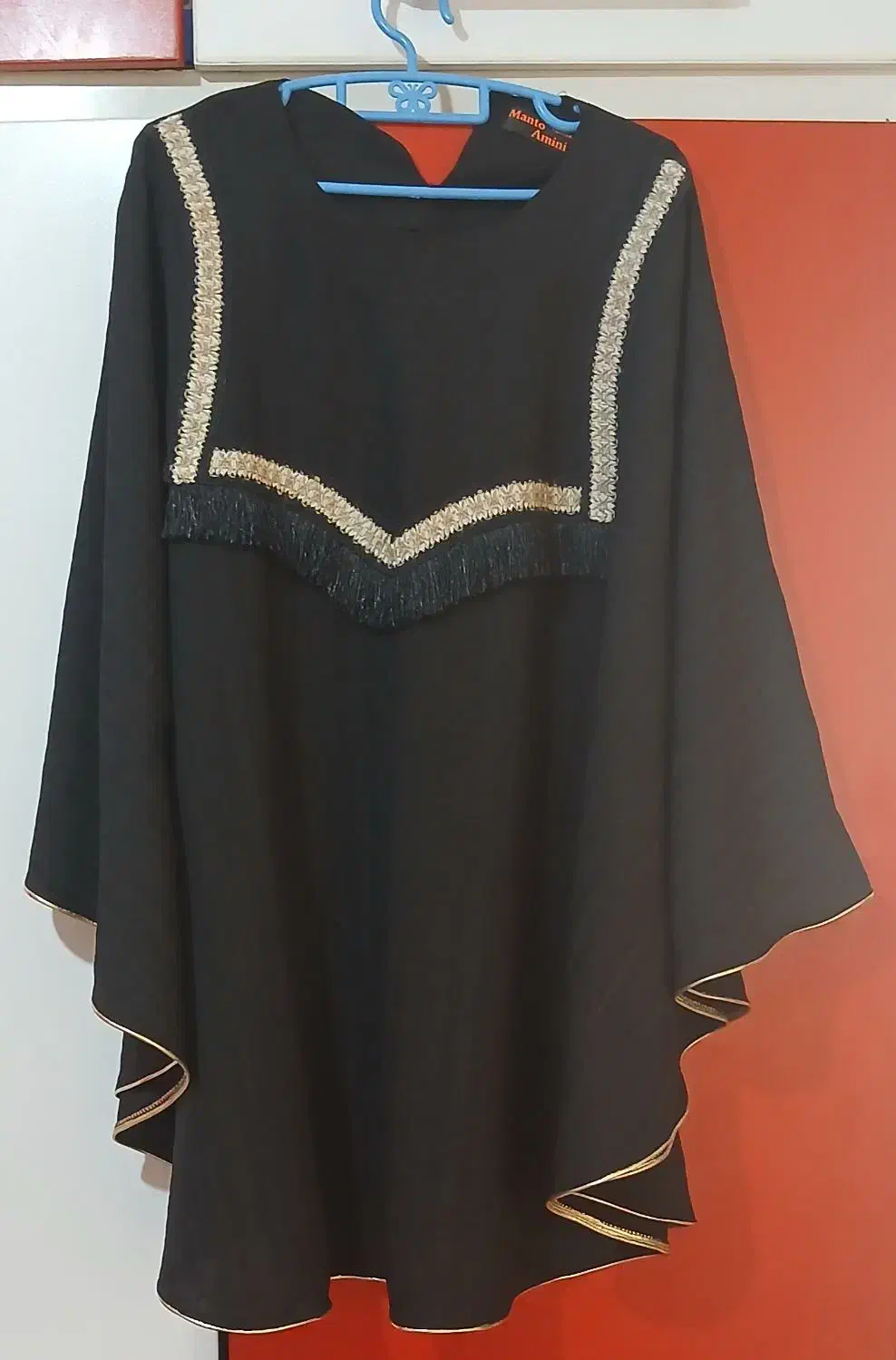 مانتو کاملا نو|لباس|سهند, |دیوار