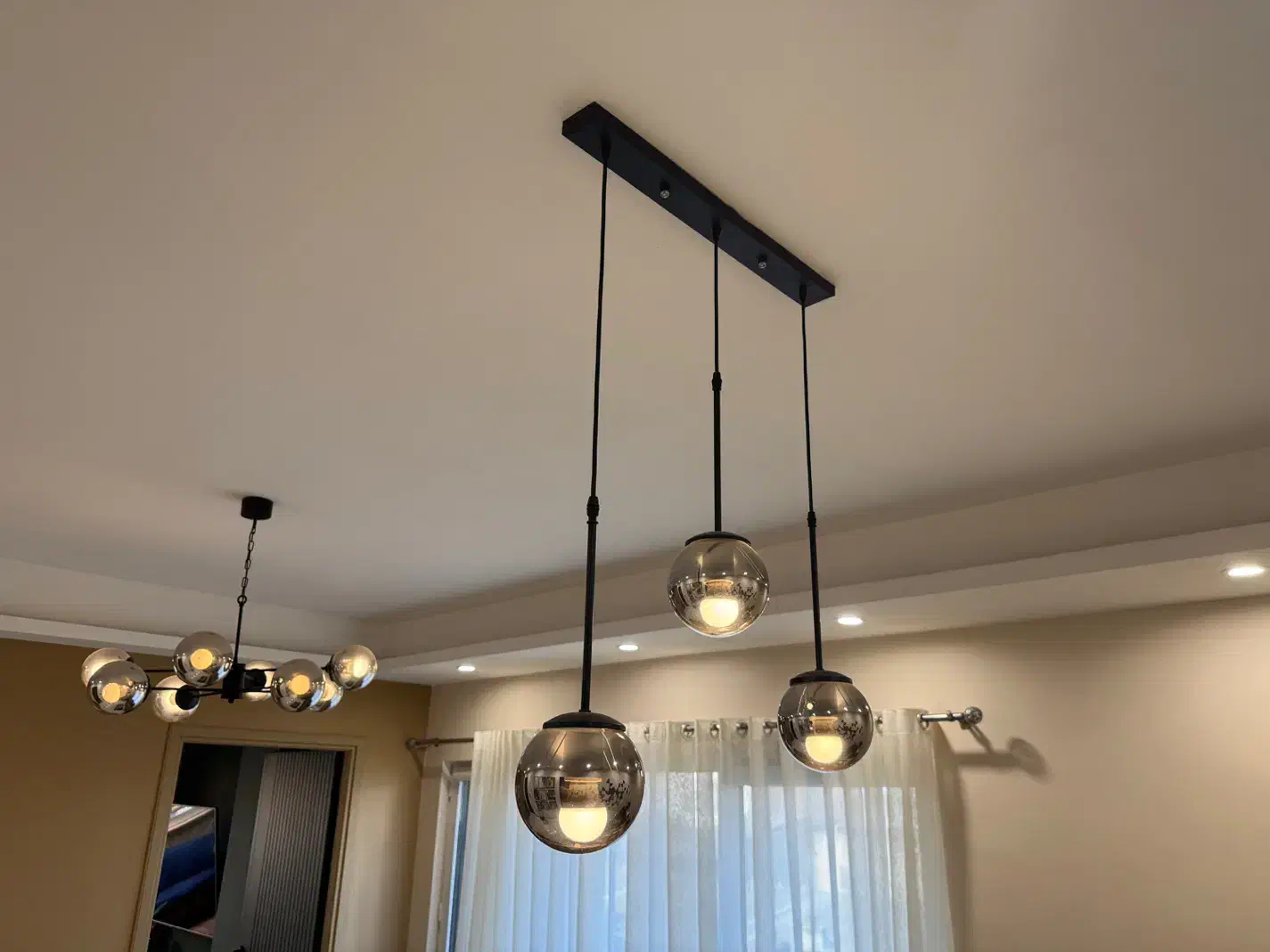 لوستر مولکولی|لوستر و چراغ آویز|گرگان, |دیوار