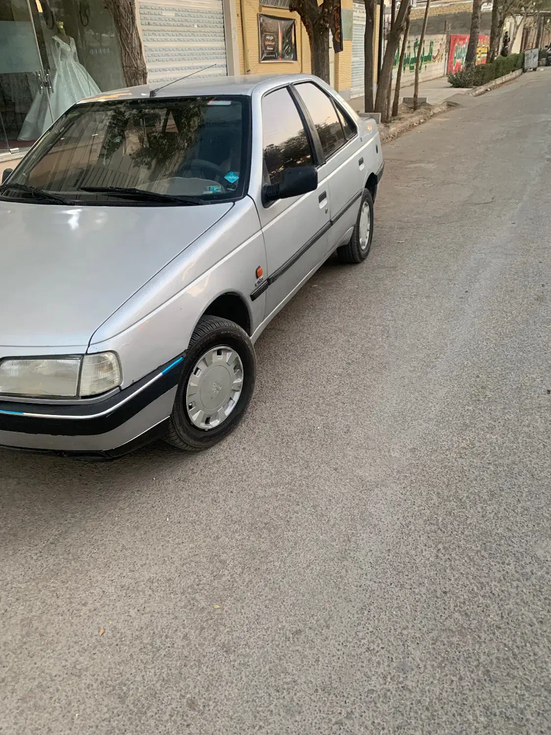پژو۴۰۵ نقره ای دوگانه کارخانه ای مدل۸۶|خودرو سواری و وانت|جوین, |دیوار