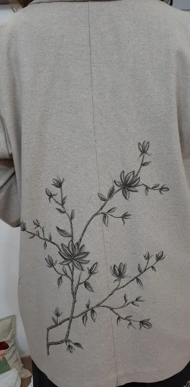 نقاشی رو لباس توسط کارشناش ارشد هنر|خدمات پیشه و مهارت|مشهد, هنرور|دیوار