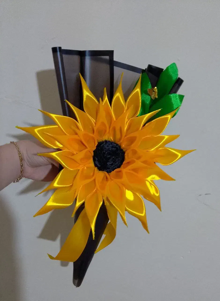 گل رز ربانی زیبا|گل مصنوعی|نیشابور, شهرآرا|دیوار