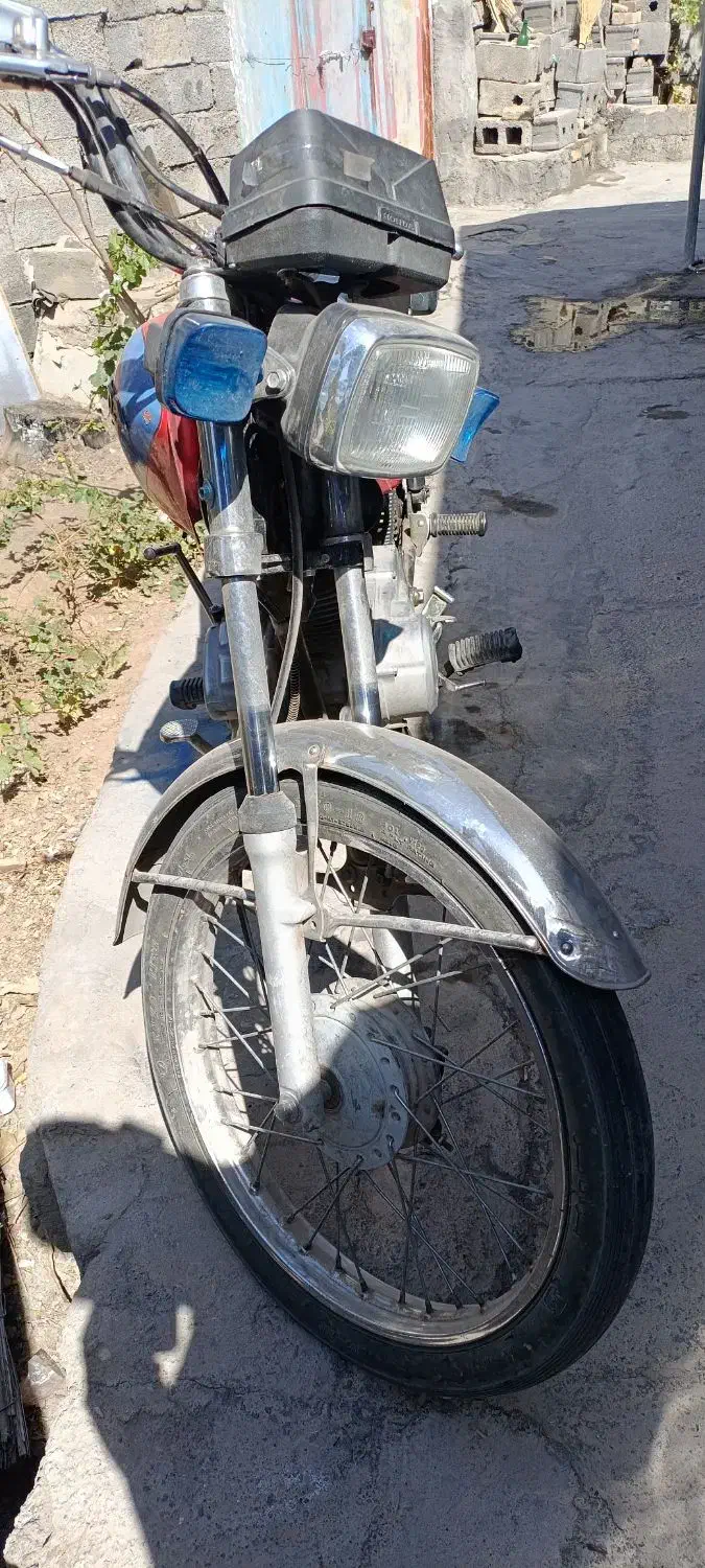 کویر مدل ۹۳|موتورسیکلت|لنجان, |دیوار