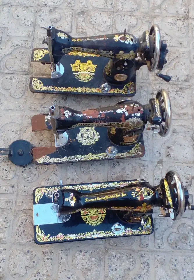 چرخ خیاطی|چرخ خیاطی و ریسندگی|نی‌ریز, |دیوار