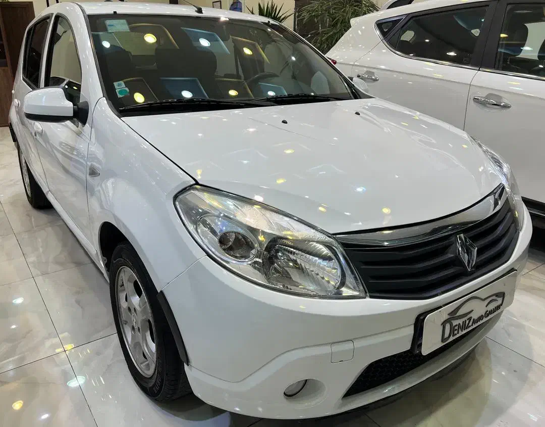 رنو ساندرو ۹۵ اتومات اتوگالری دنیز|خودرو سواری و وانت|تهران, هوانیروز|دیوار