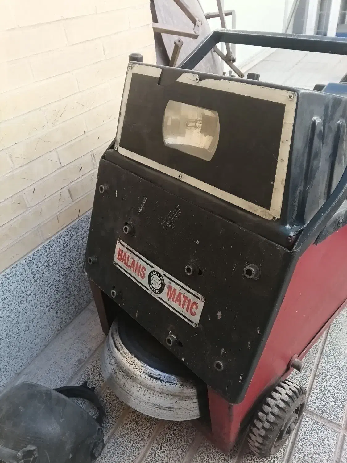 بالانس روکار درجا|ماشینآلات صنعتی|یزد, |دیوار