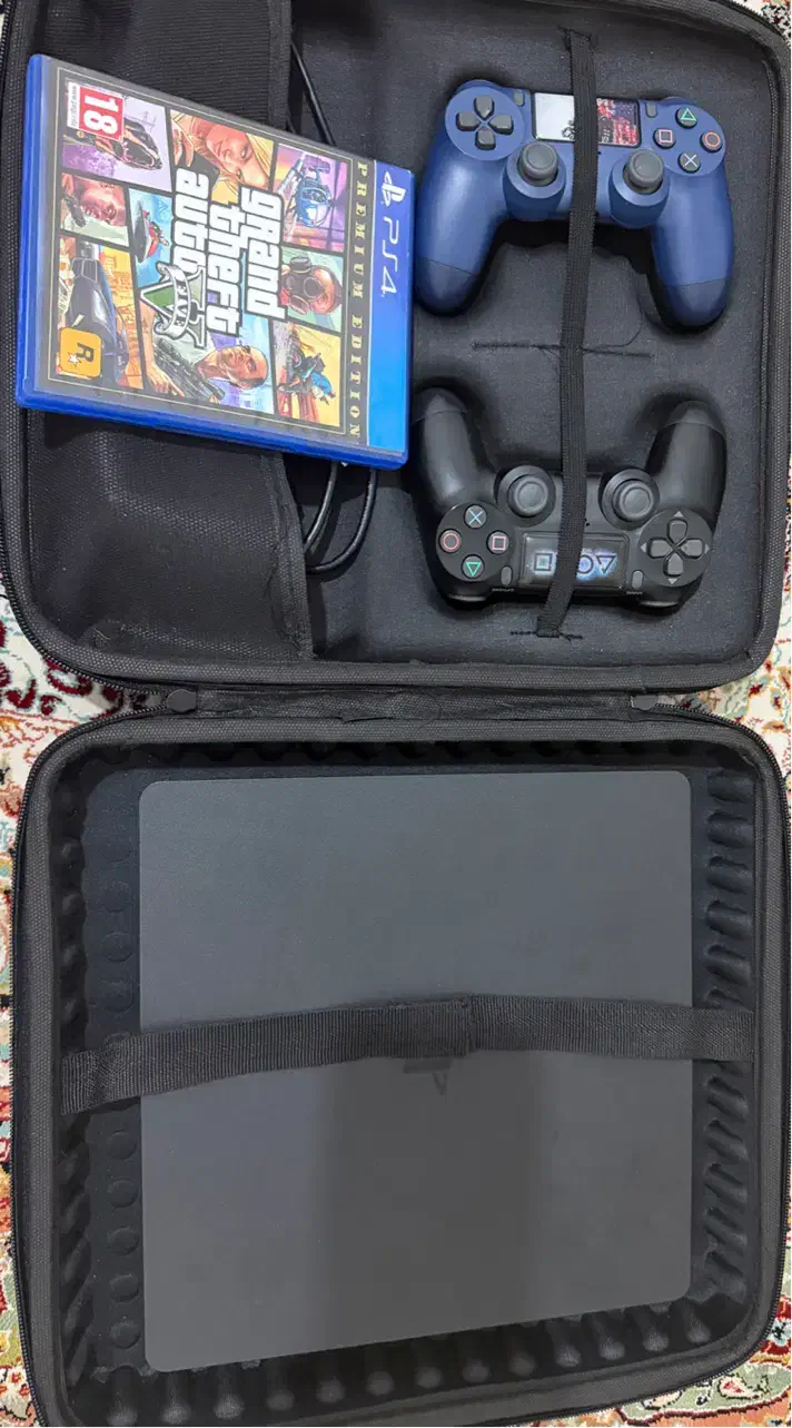 PS4 slim|کنسول، بازی ویدئویی و آنلاین|کرمانشاه, |دیوار