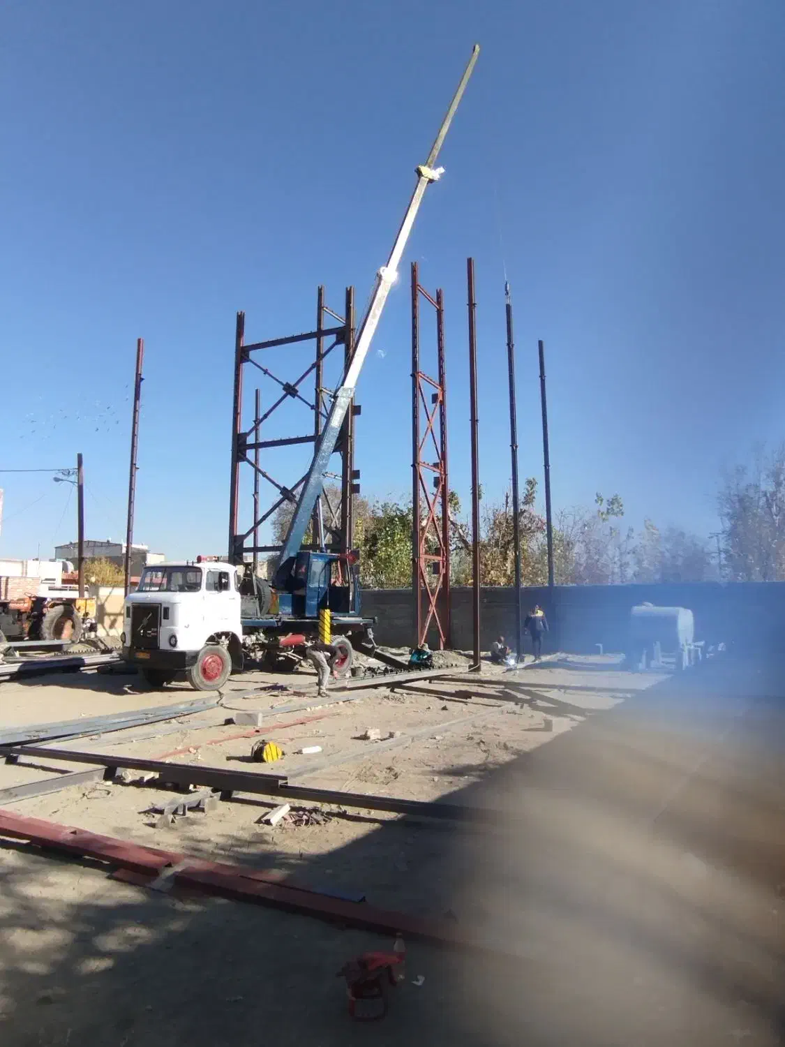 جرثقیل 7تن و 20 تن. دکل بلند..|خدمات حمل و نقل|گلبهار, شهر جدید گلبهار|دیوار