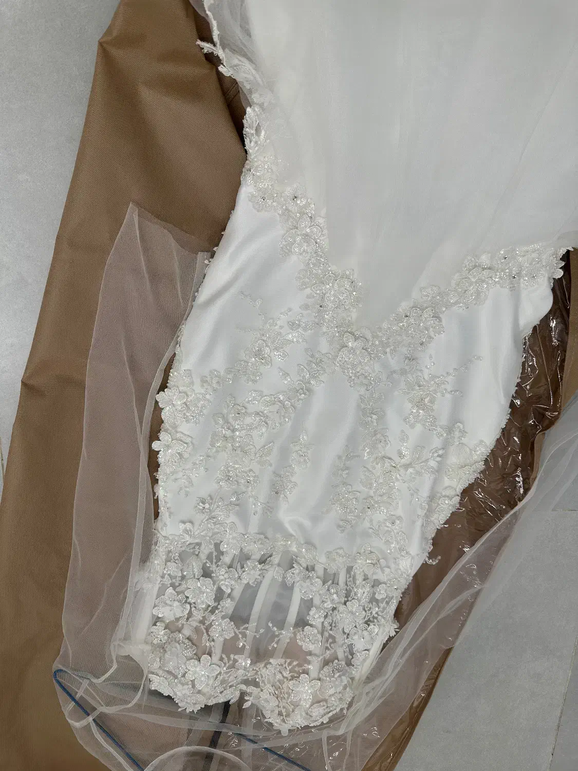 لباس عروس|لباس|بندرعباس, |دیوار