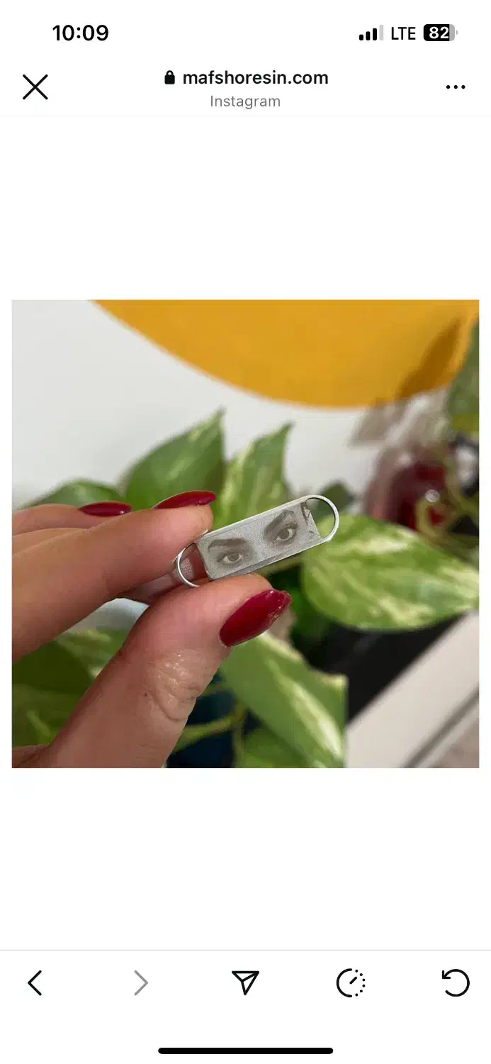 پلاک حکاکی چهره|جواهرات|رشت, دباغیان|دیوار