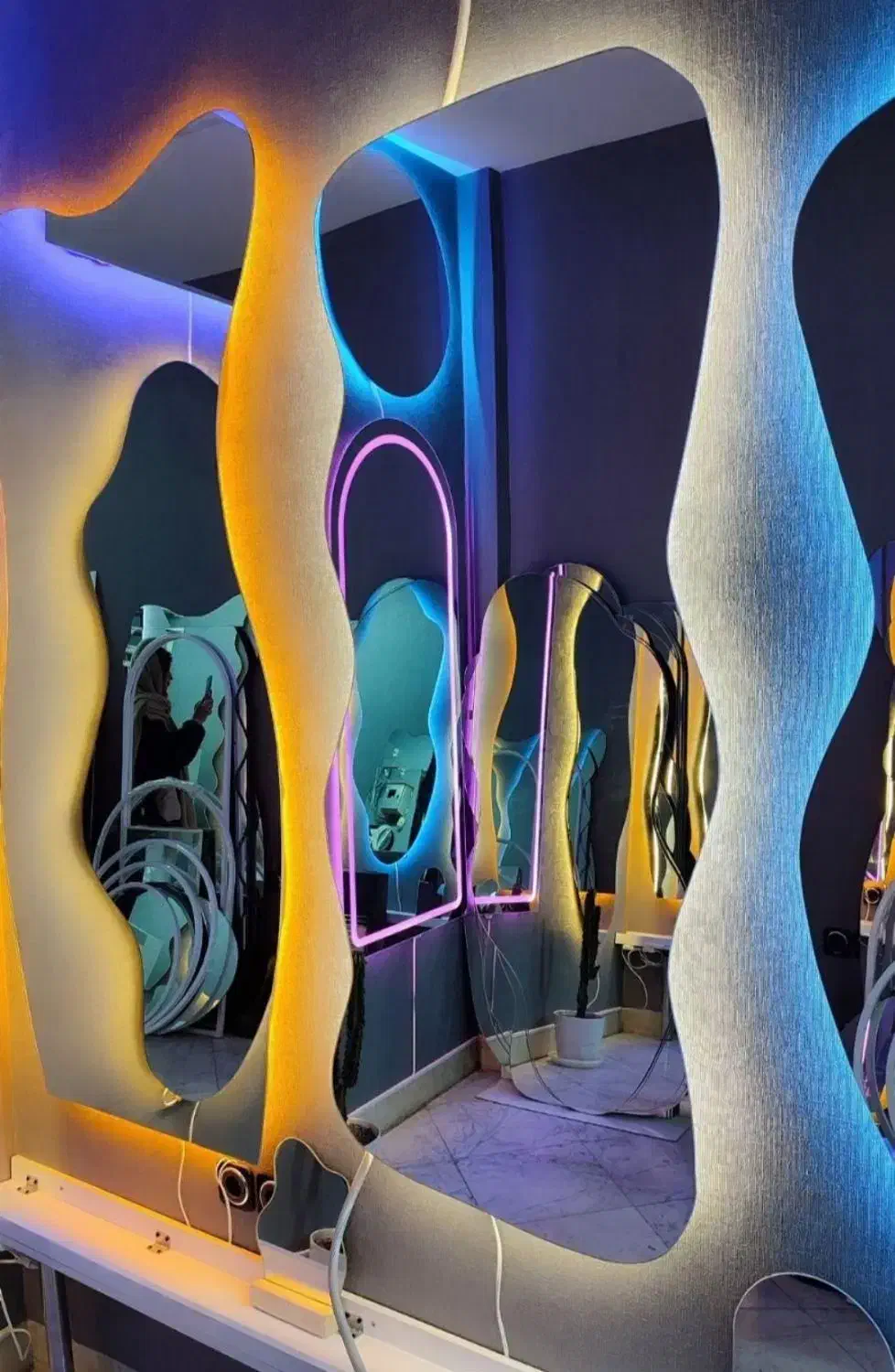 آینه بک لایت/آینه دفرمه/آینه رومیزی|آینه|رباط‌کریم, رباط‌کریم|دیوار