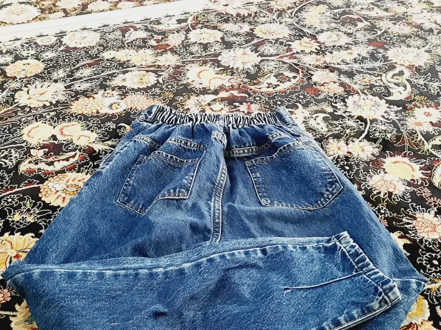 لباس|لباس|اراک, |دیوار