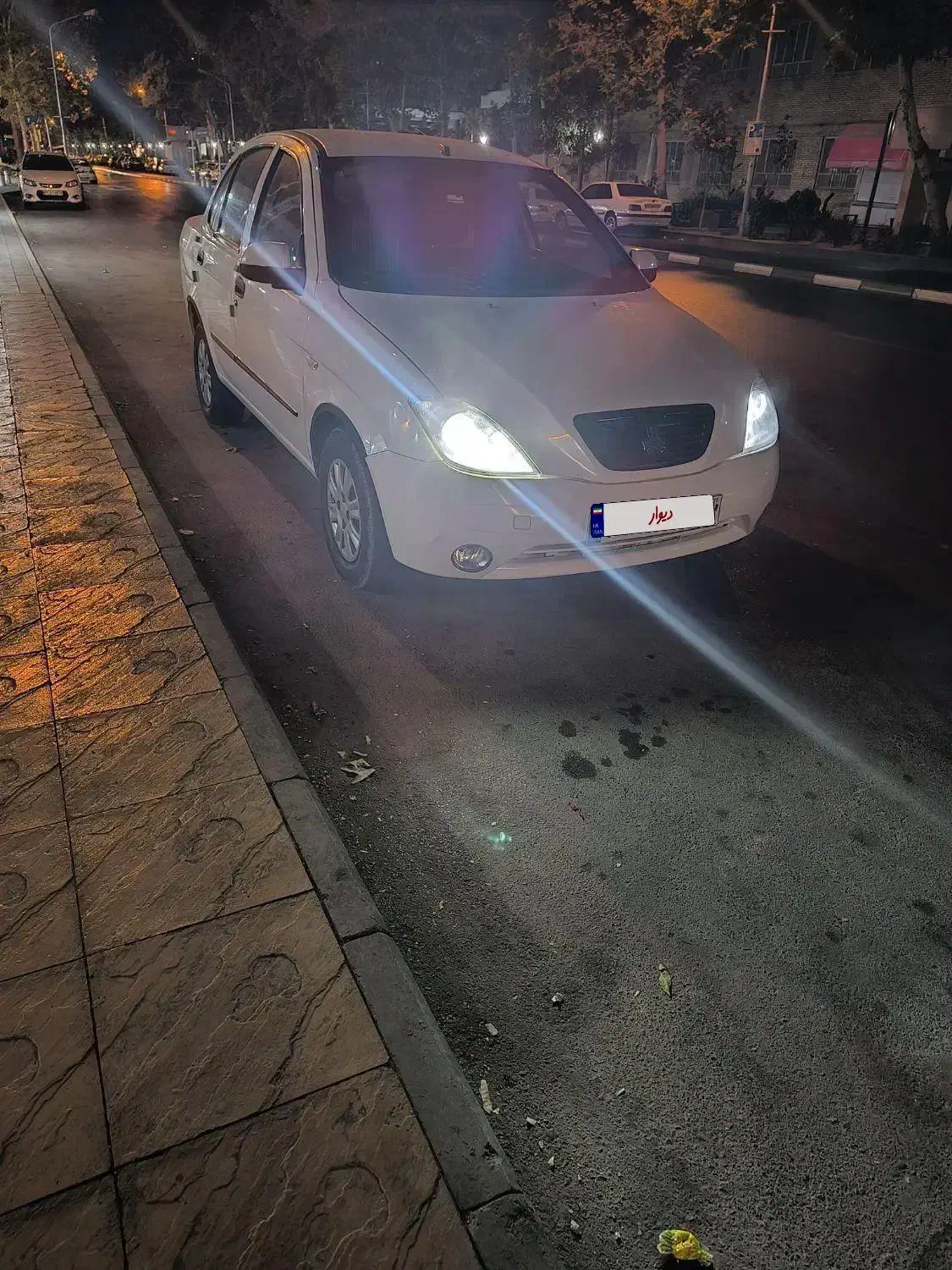 تیبا ۱ سفید مدل ۹۶|خودرو سواری و وانت|مشهد, رده|دیوار